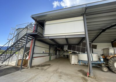 Μεταλλικό πατάρι Καλπάκι.